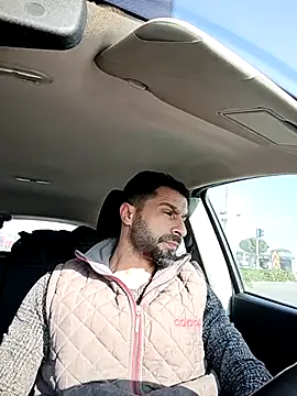 Snapshot of alex10alexx chatting on February 28, 7:09 am alex10alexx online show from February 28, 7:09 am