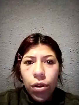 Snapshot of Raven_Rouge_ chatting on January 7, 4:15 am Raven Rouge online show from January 7, 4:15 am