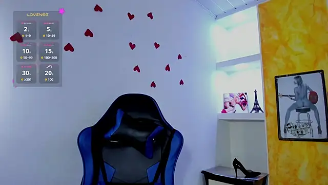 Raven Rouge  online show from March 21, 7:28 pm