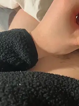 Loulou 2007 online show from January 13, 8:03 pm