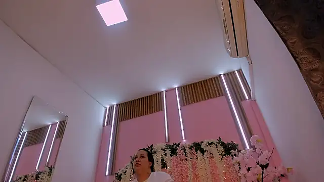 ThiccyLexxy online show from January 16, 11:58 am