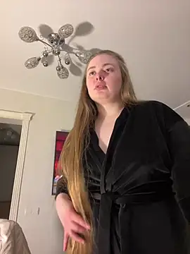 DeniMilkyyyyy online show from April 11, 7:29 pm