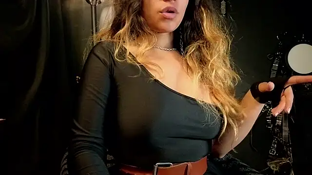 SabaTheCourtesan online show from February 14, 6:54 am