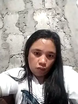 Snapshot of angelmelody chatting on May 7, 5:57 am angelmelody online show from May 7, 5:57 am