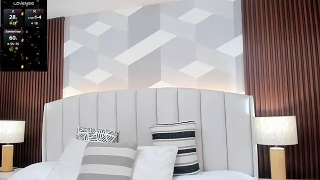 Mommy Naughty online show from March 30, 11:11 am