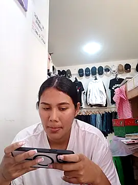 burbuja02 online show from September 11, 2:39 pm