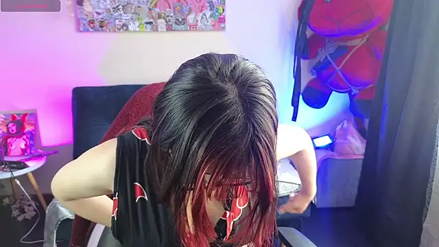 MiaVelvetDoll online show from June 30, 2:40 pm