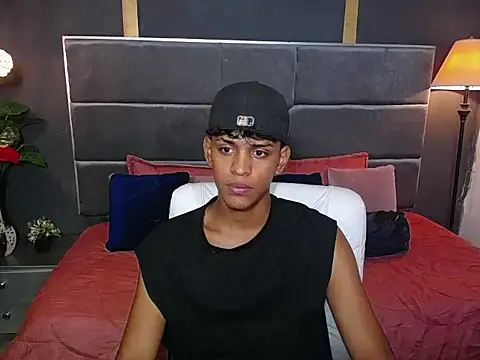 jhos padill online show from June 16, 1:58 pm