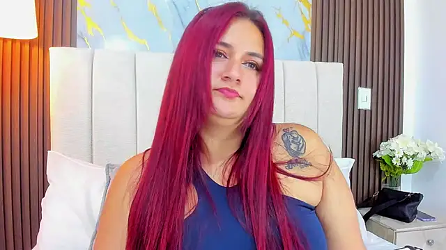 Victoria Guzman online show from July 13, 3:04 pm