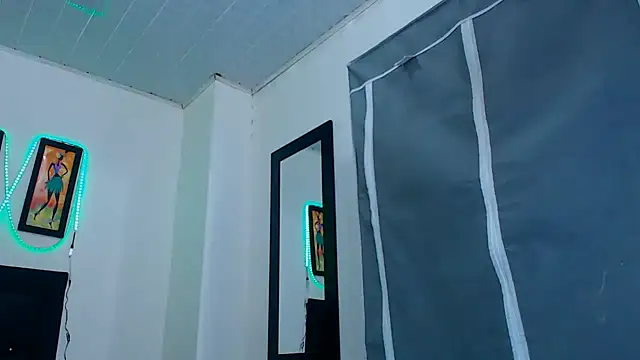 natashat lorent online show from April 5, 11:51 am