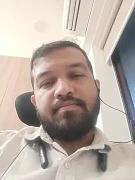Snapshot of VJ17 chatting on July 1, 5:42 am VJ17 online show from July 1, 5:42 am