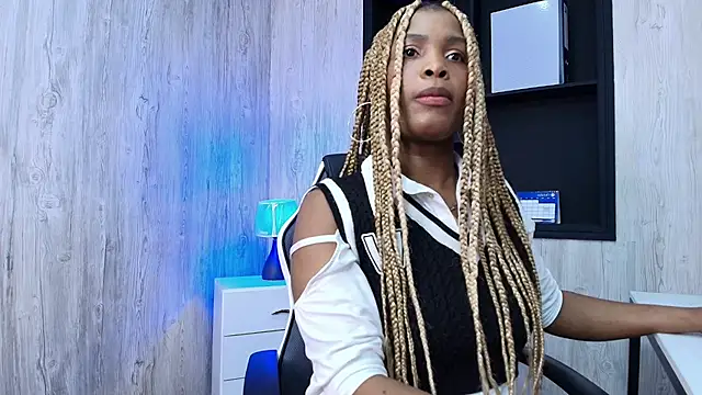 ArianaBeake online show from October 4, 4:05 pm