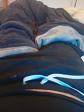 Couplefrsex online show from May 22, 10:37 pm