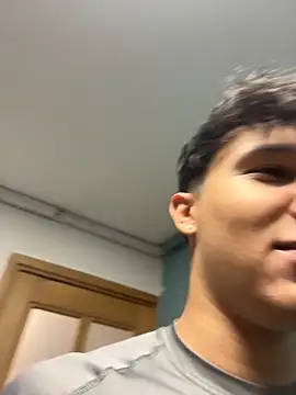 Leo Savage  online show from March 11, 2:39 am