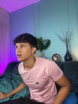 Leo Savage  online show from March 14, 3:12 am