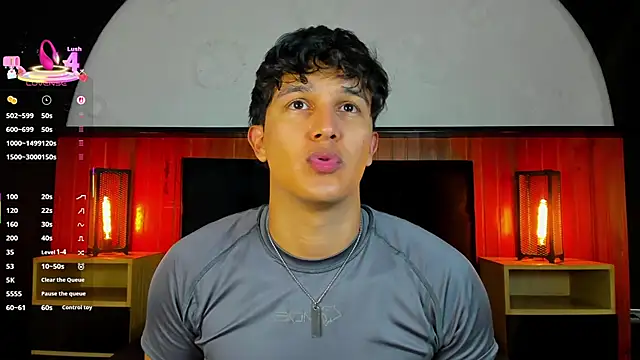 Snapshot of Leo_Savage_ chatting on June 28, 4:07 am Leo Savage online show from June 28, 4:07 am