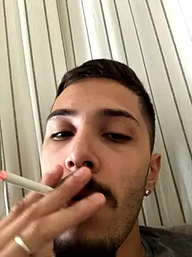 henriquexz244 online show from January 10, 7:04 pm