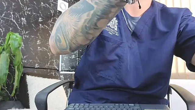 Alexander ferre online show from April 16, 1:56 pm