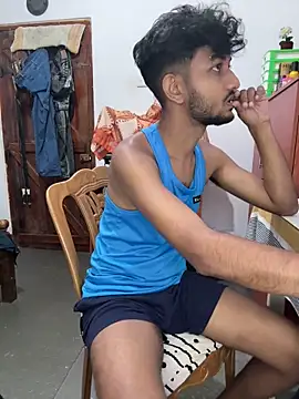 ShayanLK online show from April 13, 11:37 am