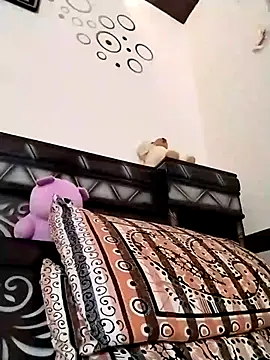 soft hearted online show from April 17, 9:45 am