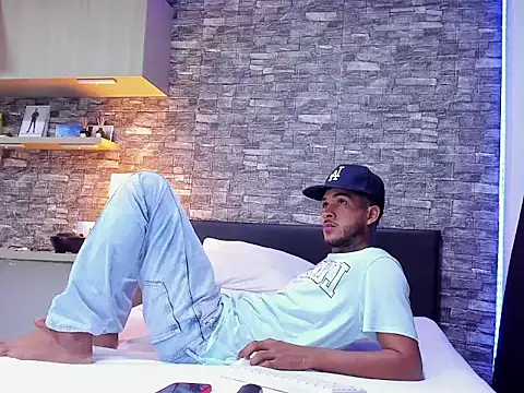 Theimperialboys  online show from September 11, 2:55 am