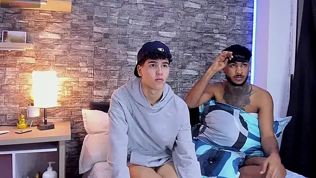 Theimperialboys  online show from November 29, 3:31 am