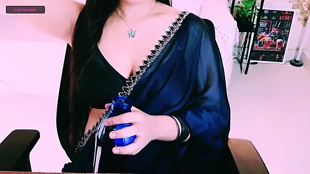 My Rose online show from April 18, 7:58 pm