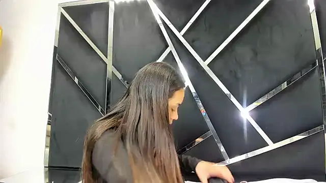 Noa Arez online show from February 4, 6:08 am