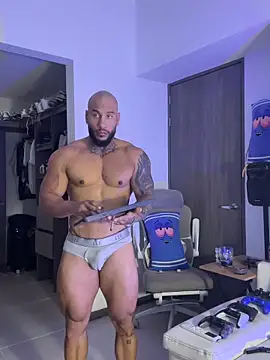 Andrew Johnnson online show from April 18, 12:31 pm