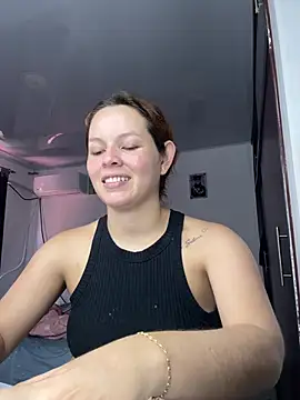 miacarrot online show from March 21, 4:32 pm