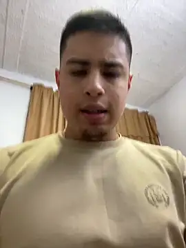 miaftmax online show from February 11, 5:18 pm