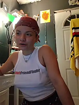 RicaSuave 69 online show from May 20, 10:10 am