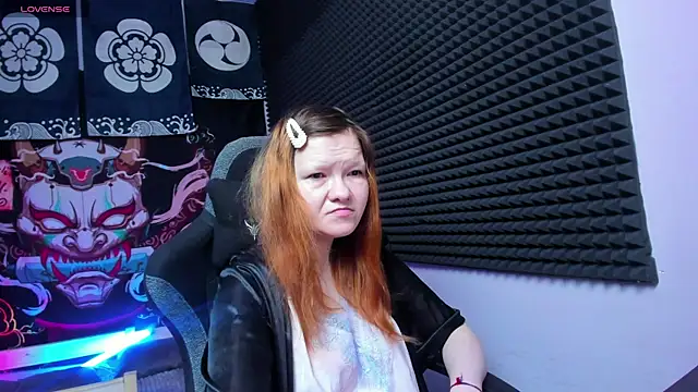 Nora lovvvv online show from October 19, 10:16 am