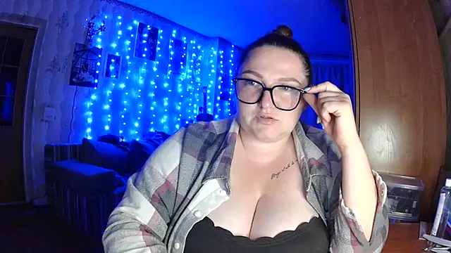Snapshot of AngelQSky chatting on July 28, 7:39 pm AngelQSky online show from July 28, 7:39 pm