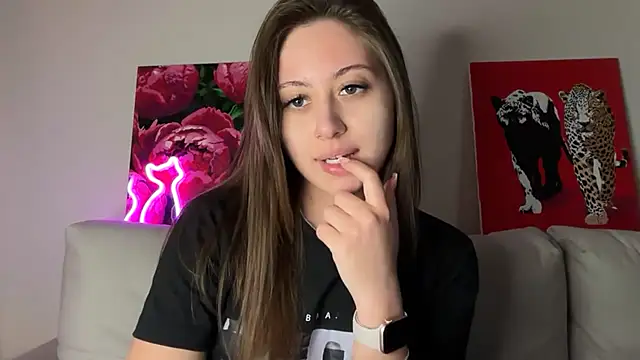 StellarAlice online show from May 24, 6:57 pm