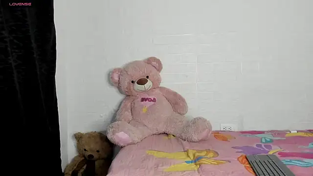 Snapshot of HaileyDuke chatting on July 12, 3:52 am HaileyDuke online show from July 12, 3:52 am