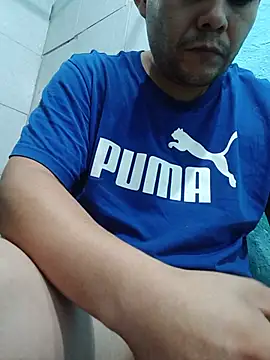 fboycdjuaez online show from May 25, 2:28 am