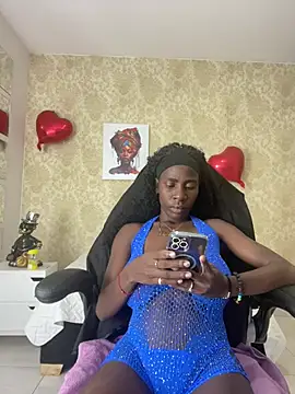 Snapshot of MorenaLush_Eup chatting on May 15, 1:23 am MorenaLush Eup online show from May 15, 1:23 am