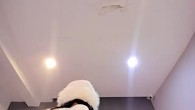 CharlotteCottin online show from March 11, 11:27 am