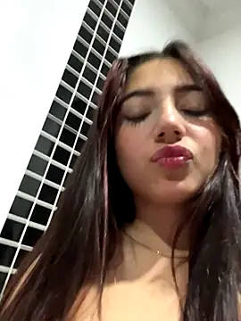 LisaGoddes online show from October 10, 10:53 pm