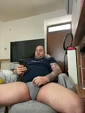 Roma84000 online show from April 17, 3:37 pm