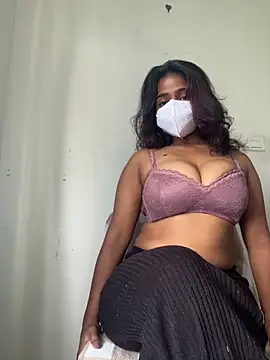 Hot-Honey20 online show from May 28, 6:43 am