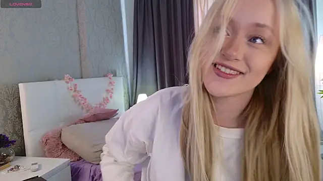 HeyMonkey  online show from March 7, 11:07 am