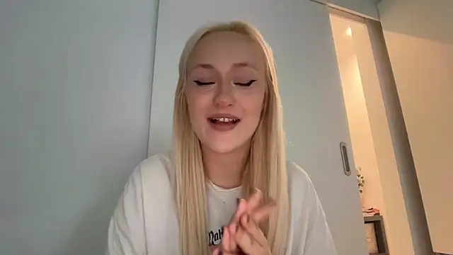 HeyMonkey  online show from July 7, 5:39 pm