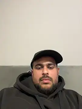 Snapshot of Rodrigopraba chatting on May 19, 7:15 am Rodrigopraba online show from May 19, 7:15 am