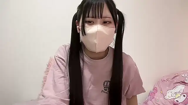 noa uxu online show from November 27, 1:07 am