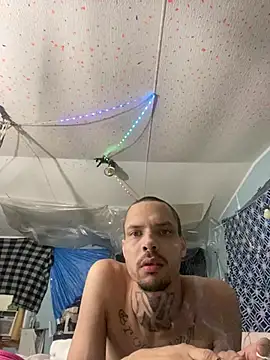 ColDreaMZz93 online show from June 3, 4:23 pm