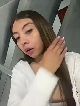 Sara-cooper2 online show from March 7, 3:47 am