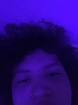 Snapshot of gucky25 chatting on March 8, 7:45 am gucky25 online show from March 8, 7:45 am