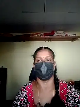 Snapshot of Tamilkeerthi chatting on May 25, 9:59 am Tamilkeerthi online show from May 25, 9:59 am